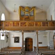 La tribune d'orgue vue depuis le choeur