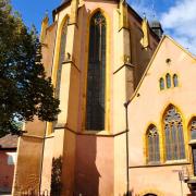 Le chevet de l'église catholique et ...