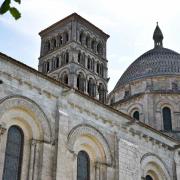 Le clocher et le dôme du transept