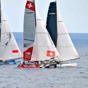 ... les catamarans filent vers la première bouée