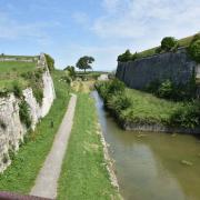 Les fortifications vues depuis le pont dormant