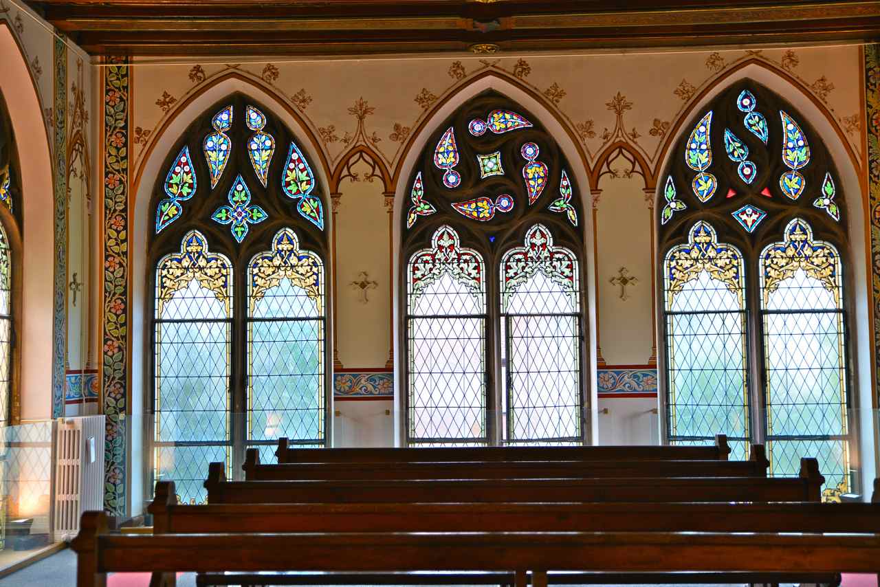 Les vitraux datent de 1907