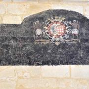 Litre funéraire aux armes de Morel d'Aubigny