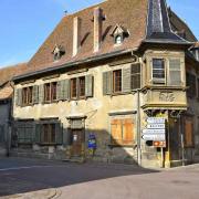 Maison ancienne qui mériterait d'être restaurée