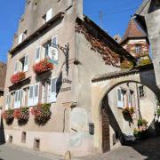 Maison d'Andlau, de style renaissance allemande ..