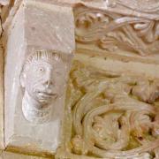 Metopes et modillon