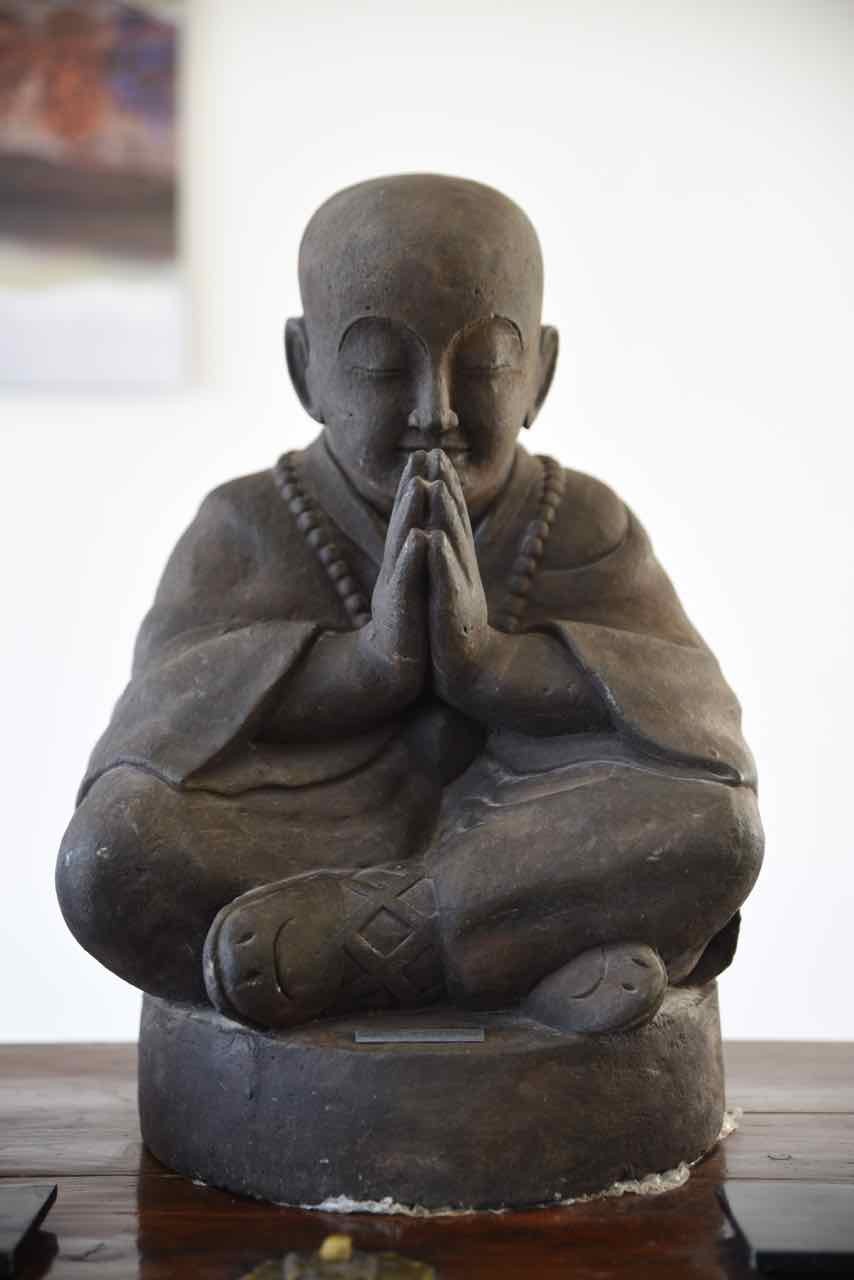 Namaskara le geste de salut et de prière