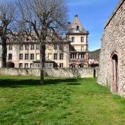 Partie arrière du palais abbatial vue depuis l'abbatiale