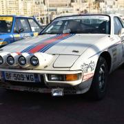 PORSCHE	924	1977