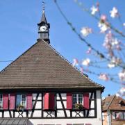 ... près de la tour-porte aujourd'hui disparue