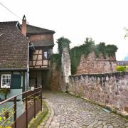 Remparts extérieurs côté Ouest, vus de l'intérieur de la Cité