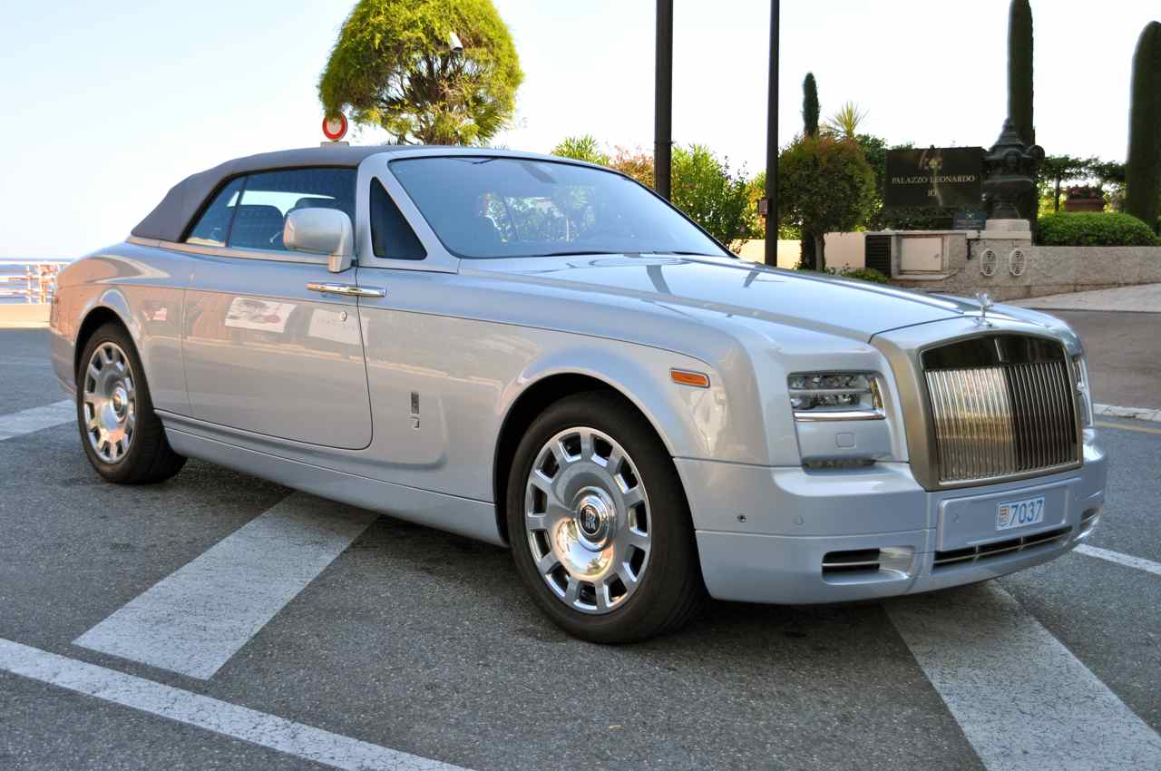 Rolls Royce Phantom  Drophead Coupé. V12 de 460 cv