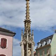 ...sont des vestiges de l'ancienne église détruite en 1845,...