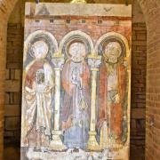 Tableau exposé dans la nef de la fresque des apôtres du choeur