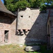 Tourelle de défense qui jouxte l'ancien moulin