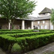 Dans la galerie Est du cloître se trouve la salle capitulaire.