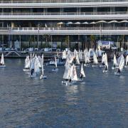 Apres les courses retour des régatiers vers le Yacht Club de Monaco