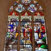 Vitrail relatant la vie de saint Eutrope