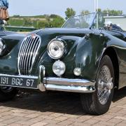 XK 140 